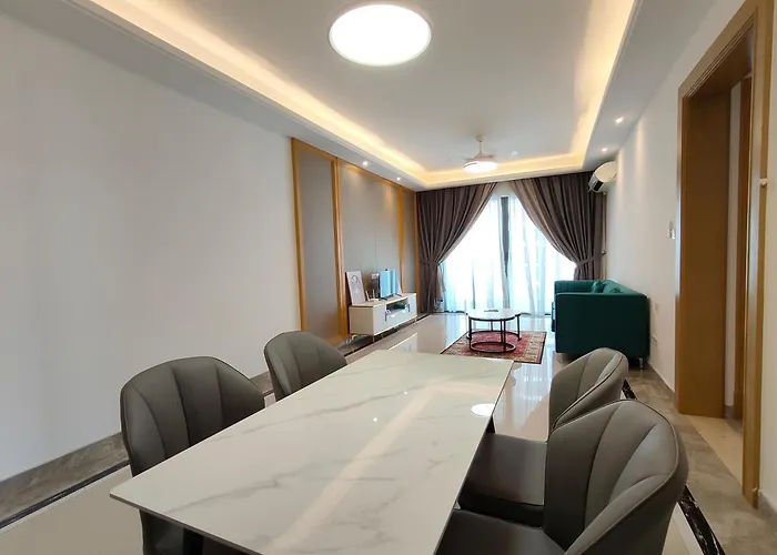 R&F Princess Cove Premium Home Stay 3Bed 2Bath