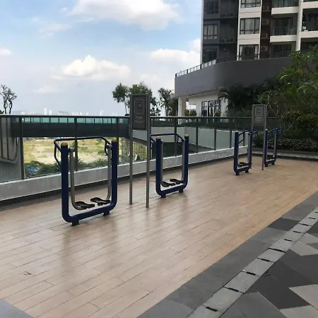 R&F Princess Cove Premium Home Stay 3Bed 2Bath Johor Bahru Exterior photo